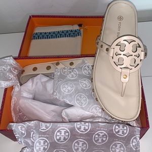 Tory Burch leather sandals NWT in box